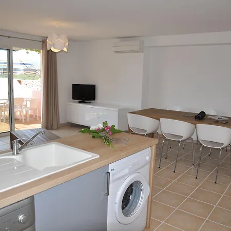 Résidence Marina Di Santa Giulia