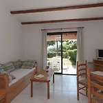 Marina Di Santa Giulia Daire *