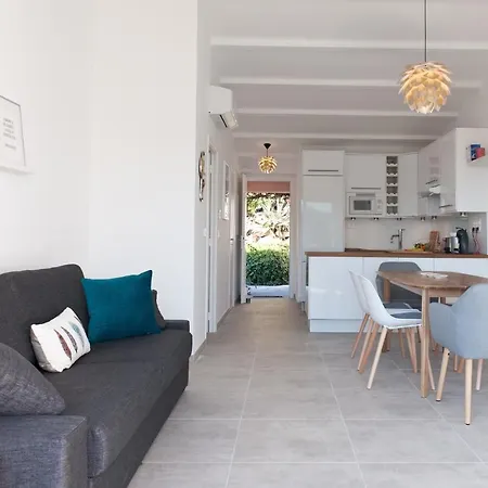 Apartment Marina Di Santa Giulia