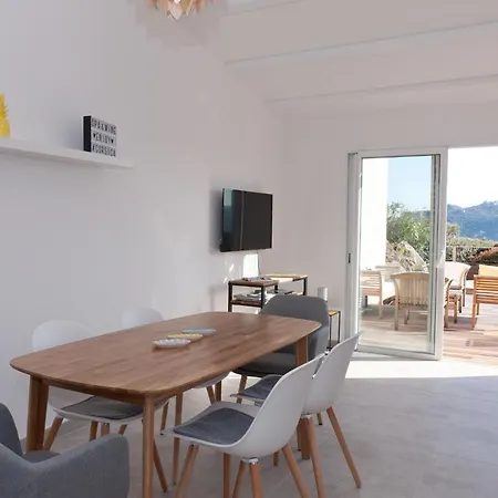 Marina Di Santa Giulia Apartment