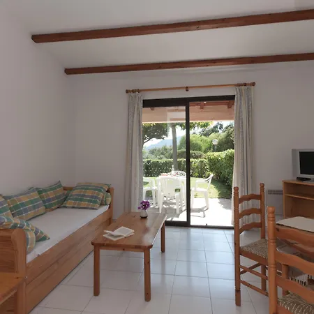 Marina Di Santa Giulia Apartment *