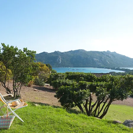 Marina Di Santa Giulia Apartment *