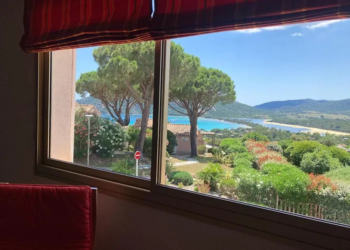 Marina Di Santa Giulia Порто-Веккьо