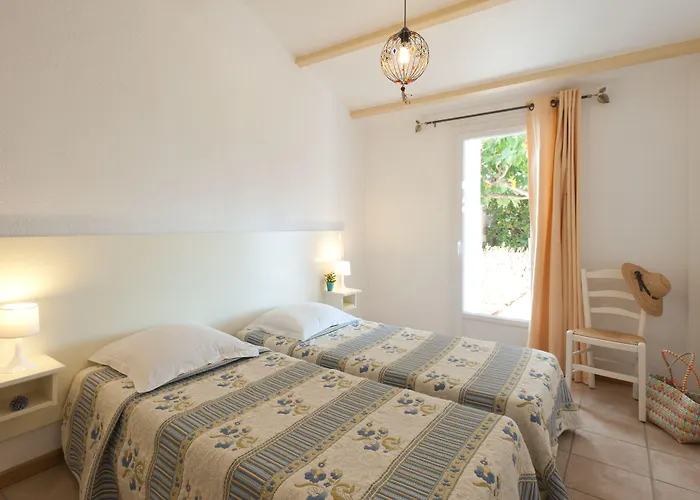 Marina Di Santa Giulia Апартаменты Порто-Веккьо