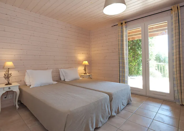 Апартаменты Marina Di Santa Giulia *