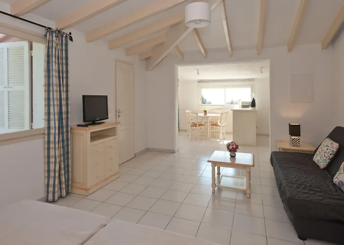 Apartment Marina Di Santa Giulia