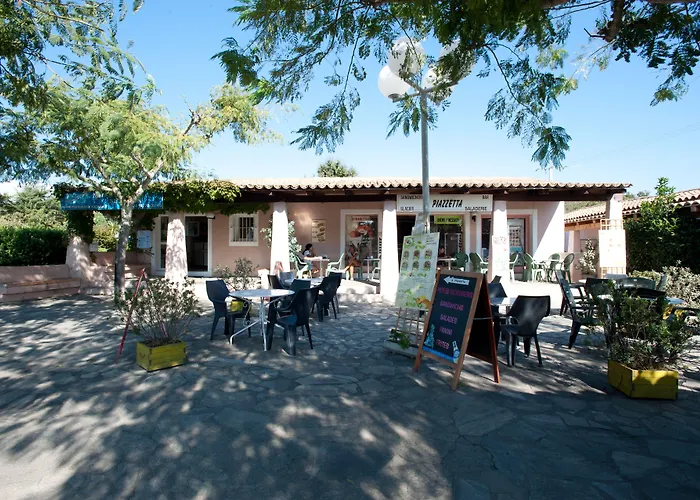 Апартаменты Marina Di Santa Giulia