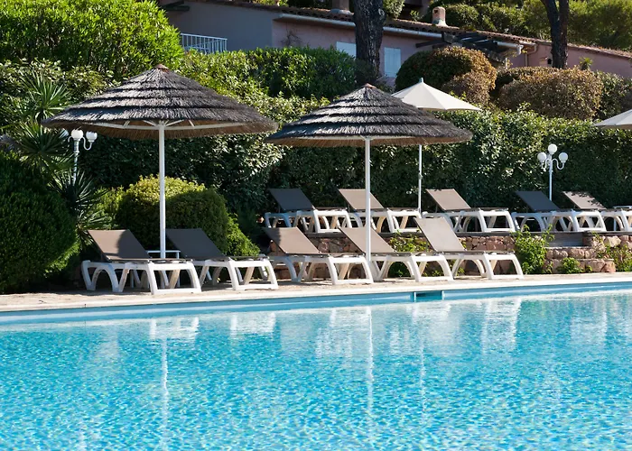 Marina Di Santa Giulia Апартаменты Порто-Веккьо